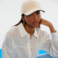 Gorra con Logo Bordado  LOLA CASADEMUNT