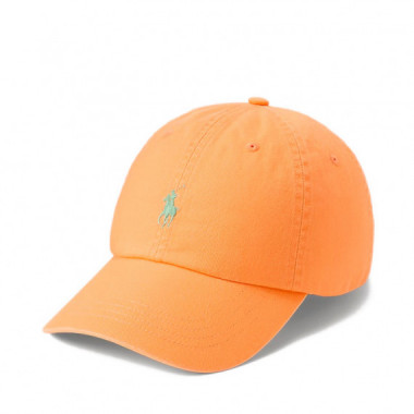 La ic&oacute;nica gorra de chino de algod&oacute;n