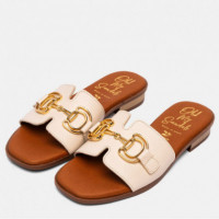 Oh My Sandals Sandalia con tacón bajo en piel 5872-TAUPE