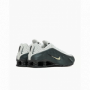 Nike Shox R4 GREEN NIKE