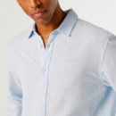 Camisa teñida en prenda fit regular