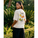 Camiseta ON VACATION Unisex Vitamin C