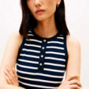 Vestido maxi sin mangas con botones dorados