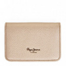 Cartera con logo en relieve