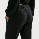 W Nsw Chll Ft Jggr Pant Black Or Grey NIKE