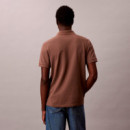 Polo de piqué de algodón con cuello abierto