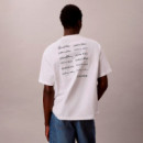 Camiseta holgada con logo escrito