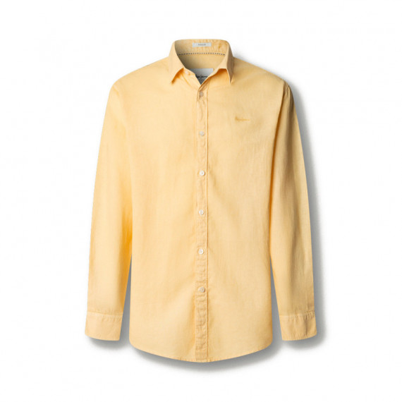 Camisa teñida en prenda fit regular