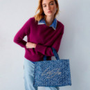 Bolso tote grande de denim con estampado animal
