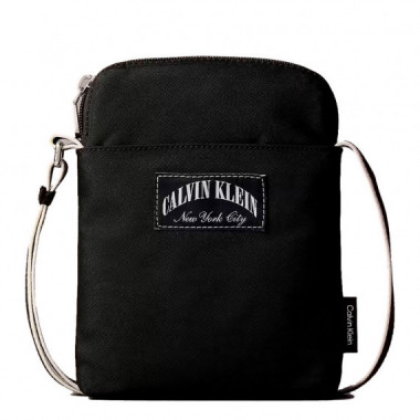 Bolsa reporter con logo cl&aacute;sico