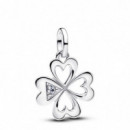 Pandora Charm Medallón Trébol de Cuatro Hojas Corazón 793034C01