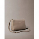 EMBLEM HW PEBBLE CROSSBODY 20 DESERT TAU