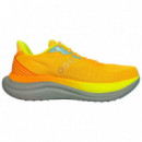 SAUCONY Triumph 23