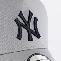 Gorra New Era Side Patch gris