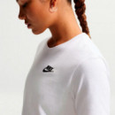 Camiseta Sportswear Club Essentials