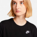 Camiseta Sportswear Club Essentials