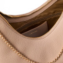 Bolso hobo con cadena de bisutería de guijarros