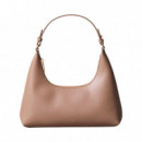 Bolso de hombro con logo grabado