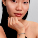 Charm Colgante Corazones Conectados y Gemas Rojas 794435C01