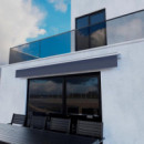 TOLDO RETRACTIL MOTORIZADO GRIS DE EXTERIOR DONNA GARDEN 395X300 CM