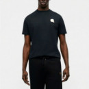 Camiseta de manga corta y cuello redondo