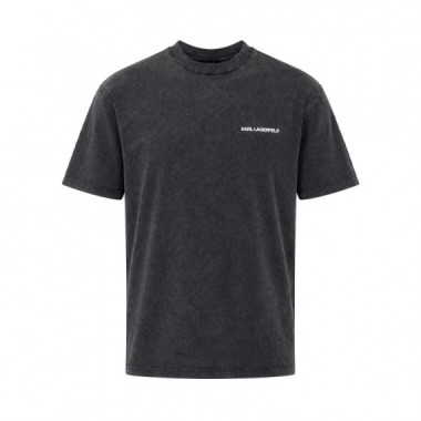 Camiseta con nombre de la marca