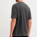 Camiseta con nombre de la marca