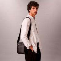 Bolso Reporter Micro Pebble  CALVIN KLEIN JEANS