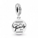 Charm Colgante en Plata de Ley los Amigos Son Familia 798124EN16  PANDORA