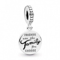 Charm Colgante en Plata de Ley los Amigos Son Familia 798124EN16  PANDORA