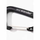 Goods Mosquetón AND WANDER Utility Black