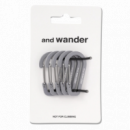 Goods Set de Mini Mosquetones AND WANDER Gray