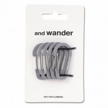 Goods Set de Mini Mosquetones AND WANDER Gray