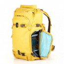 SHIMODA Mochila Action V2 X30 Action Amarillo REF520-124
