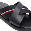 Sandalias de piel con tiras cruzadas