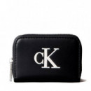 Cartera con cremallera y monograma