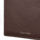 Cartera de piel granulada de plegado triple con RFID