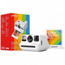 Pack Everything Box: Camara POLAROID Go GEN.2 Blanca + Go Film Color 16 Photos
