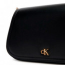 Cartera curva con correa de cadena