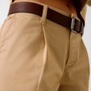 Pantalón corto modelo chino