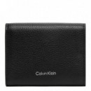 Cartera de piel granulada de plegado triple con RFID