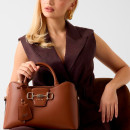 Bolso de mano Janie con logo
