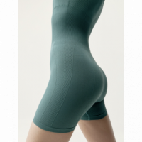 Mono de Yoga BORN LIVING YOGA Clio Cucumber Mujer Fitness Pilates Gimnasio