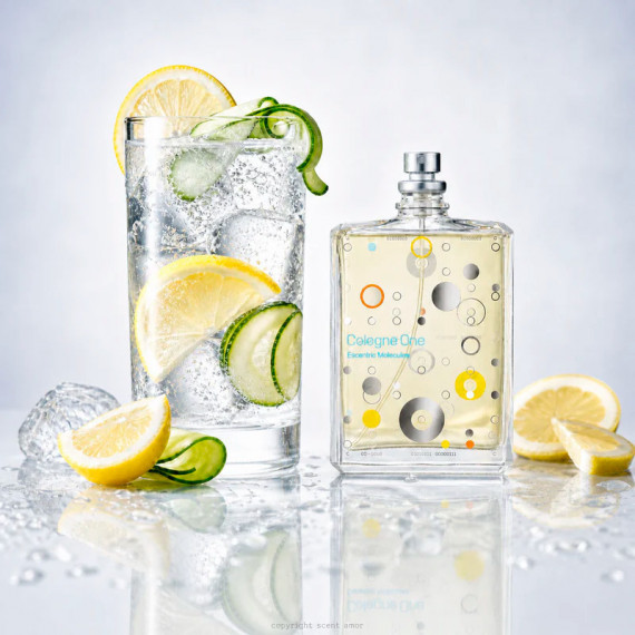 Cologne One  ESCENTRIC MOLECULES - Guanxe Atlantic Marketplace