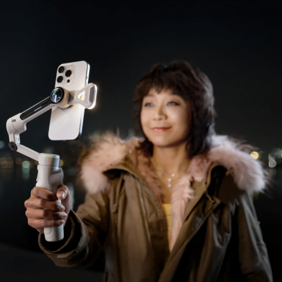 INSTA360 Flow 2 Pro Spotlight - Guanxe Atlantic Marketplace