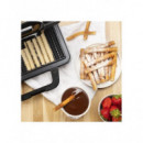 Gofrera Tristar WF-1171, Color Negro