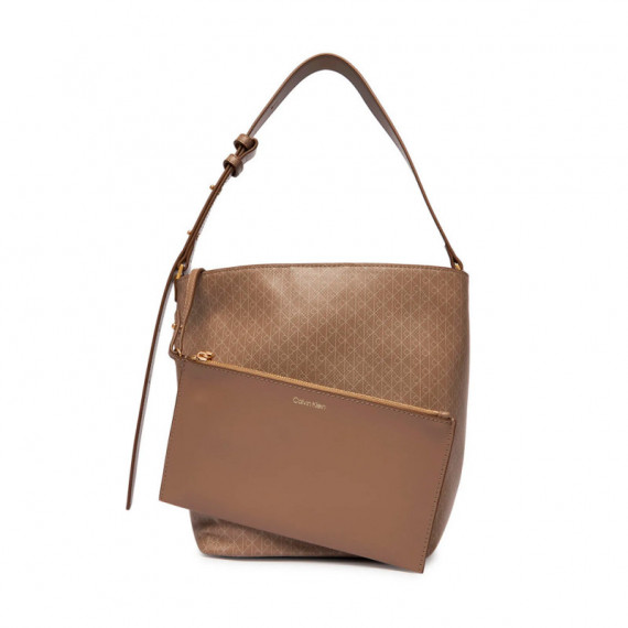 Bolso saco con logo emblemático en todo el artículo