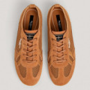 Zapatillas con detalles en ante