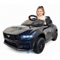 Ford Mustang Negro  PEKECARS