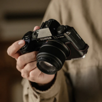 PGYTECH FUNDA DE CUERO NEGRO PARA FUJI X-S20